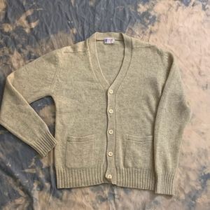 Scottish wool cardigan XL 100% pure wool